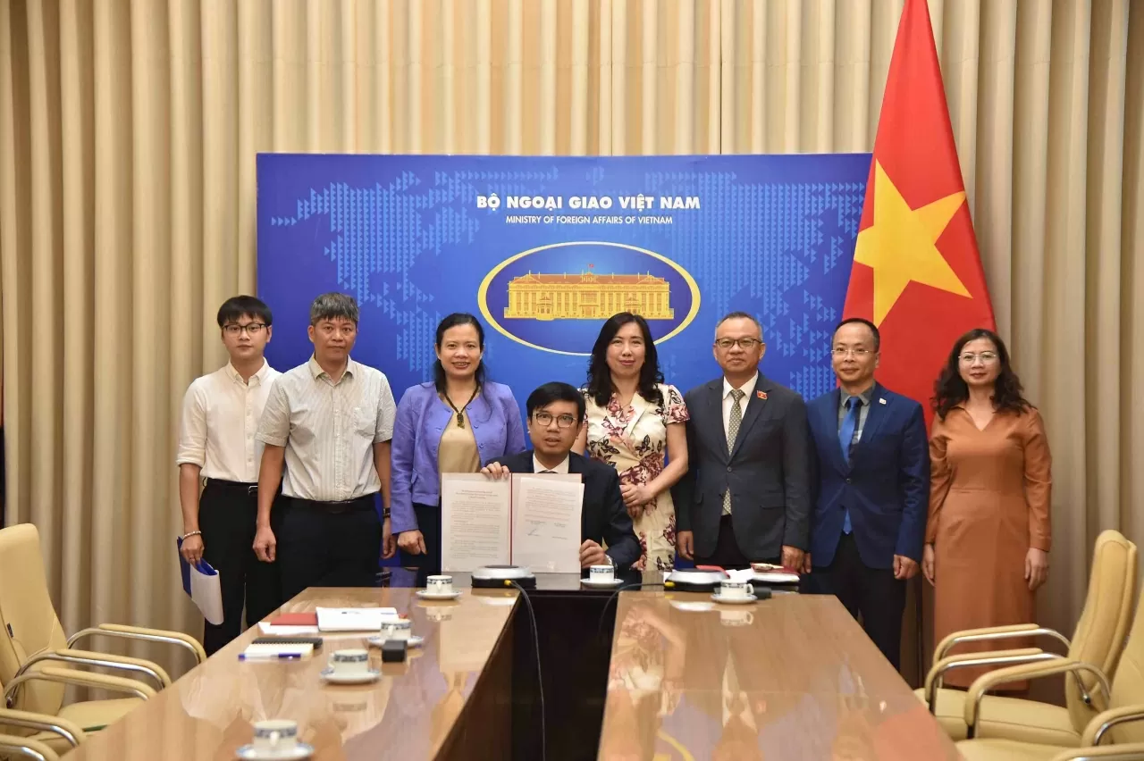Đại sứ Trịnh Thị Tâm: Việt Nam và Sri Lanka Đại sứ Trịnh Thị Tâm: Việt Nam và Sri Lanka