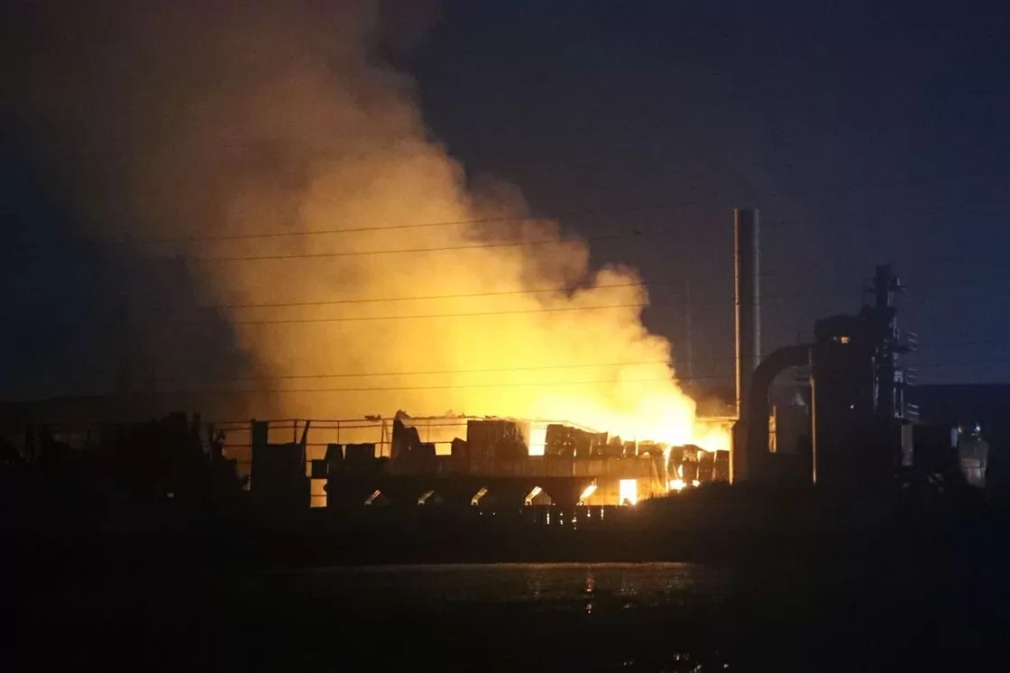 Hưng Yên: Đám cháy nghiêm trọng tại xưởng tái chế phế liệu được dập tắt hoàn toàn Hưng Yên: Đám cháy nghiêm trọng tại xưởng tái chế phế liệu được dập tắt hoàn toàn