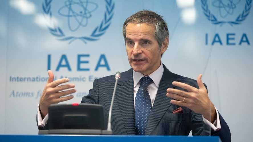 Đe dọa Tổng giám đốc IAEA vì 'khăng khăng đến các địa điểm bị không kích', Iran bị Argentina 'dằn mặt'