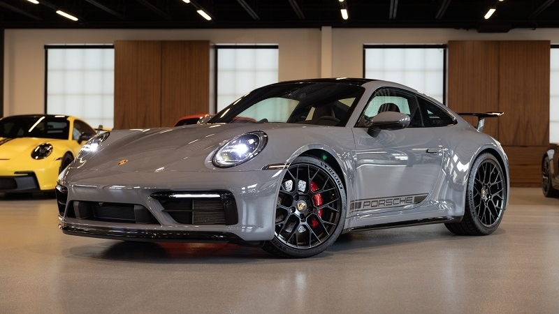 Top 10 mẫu xe coupe thể thao đang bán chính hãng tại Việt Nam