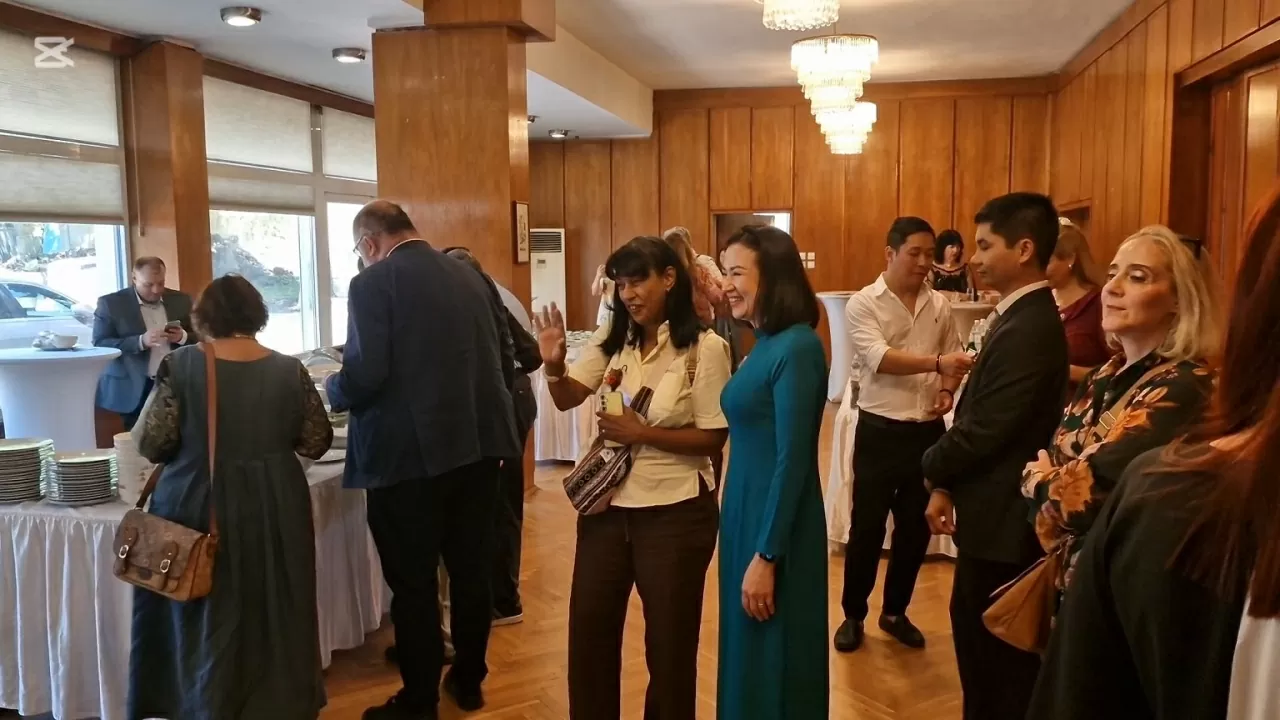 Đại sứ quán Việt Nam tại Bulgaria gặp gỡ báo chí nhân dịp kỷ niệm 75 năm thiết lập quan hệ ngoại giao