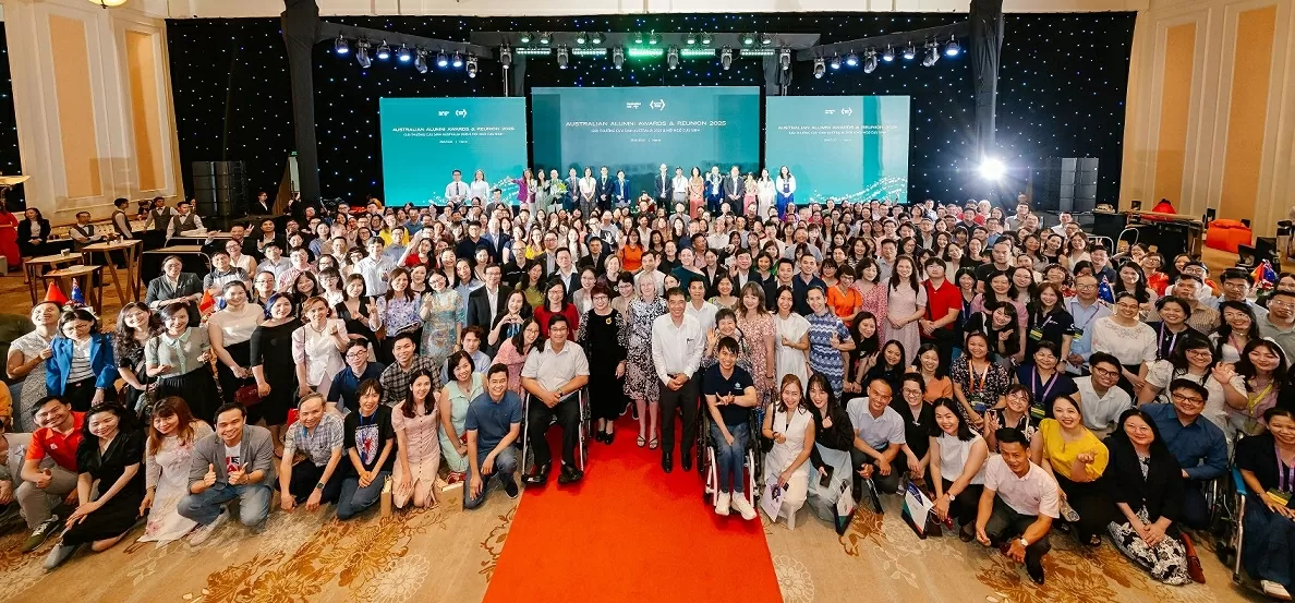 Hành Trình Từ Australia Vươn Ra Toàn Cầu Hành Trình Từ Australia Vươn Ra Toàn Cầu