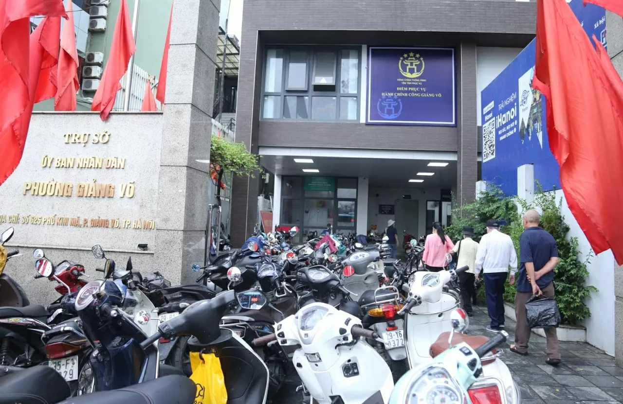 Thủ đô Hà Nội ngày đầu tiên vận hành mô hình chính quyền 2 cấp