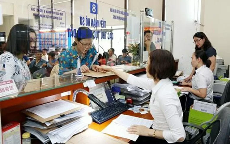 Ban hành Nghị định 171/2025/NĐ-CP quy định về đào tạo, bồi dưỡng công chức Ban hành Nghị định 171/2025/NĐ-CP quy định về đào tạo, bồi dưỡng công chức