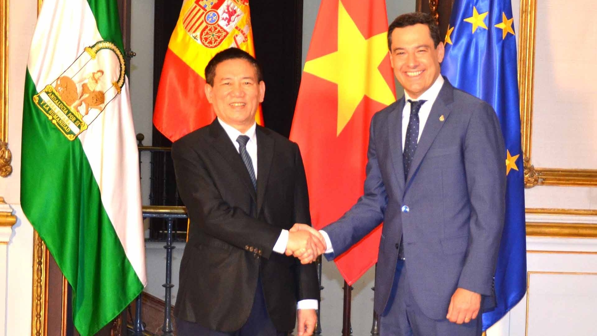 Nghiên cứu thiết lập quan hệ giữa vùng Andalucía, Tây Ban Nha và thành phố Hà Nội