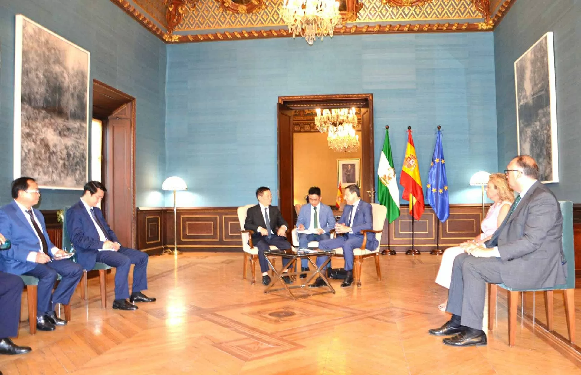 Nghiên cứu thiết lập quan hệ giữa vùng Andalucía, Tây Ban Nha và thành phố Hà Nội