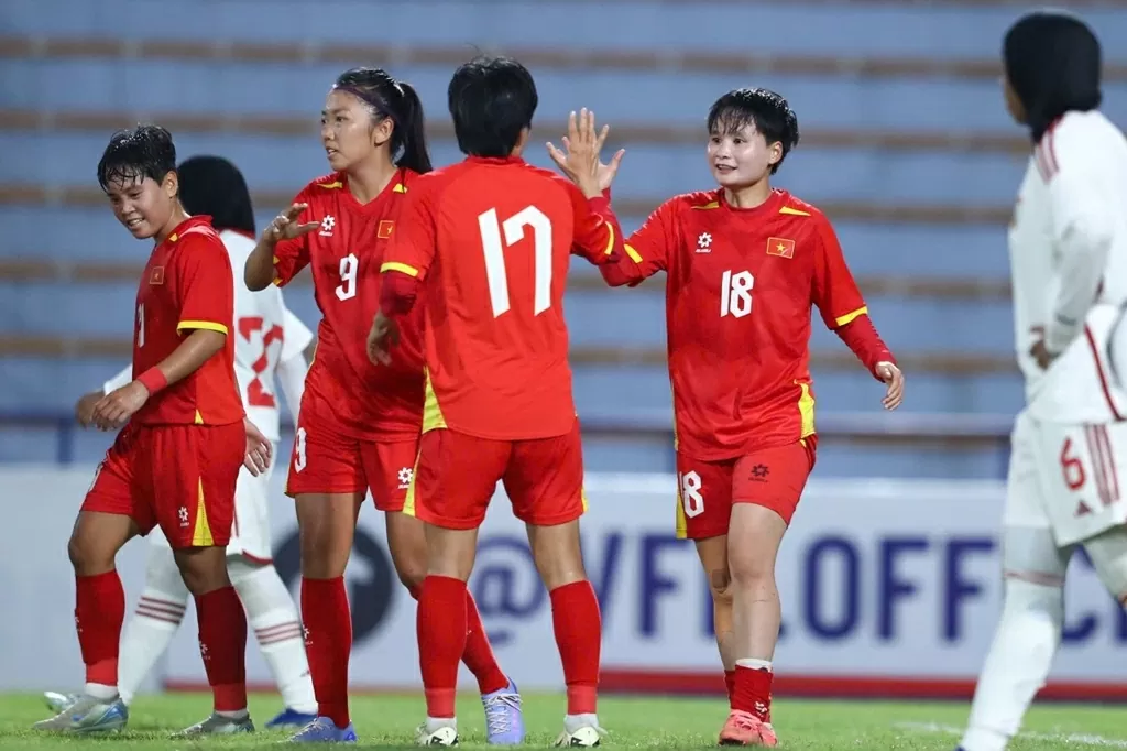 Thắng 6-0, đội tuyển nữ Việt Nam coi như giành vé Asian Cup