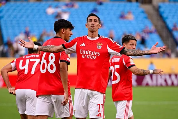Cuộc đua Vua phá lưới Club World Cup: Căng như dây đàn