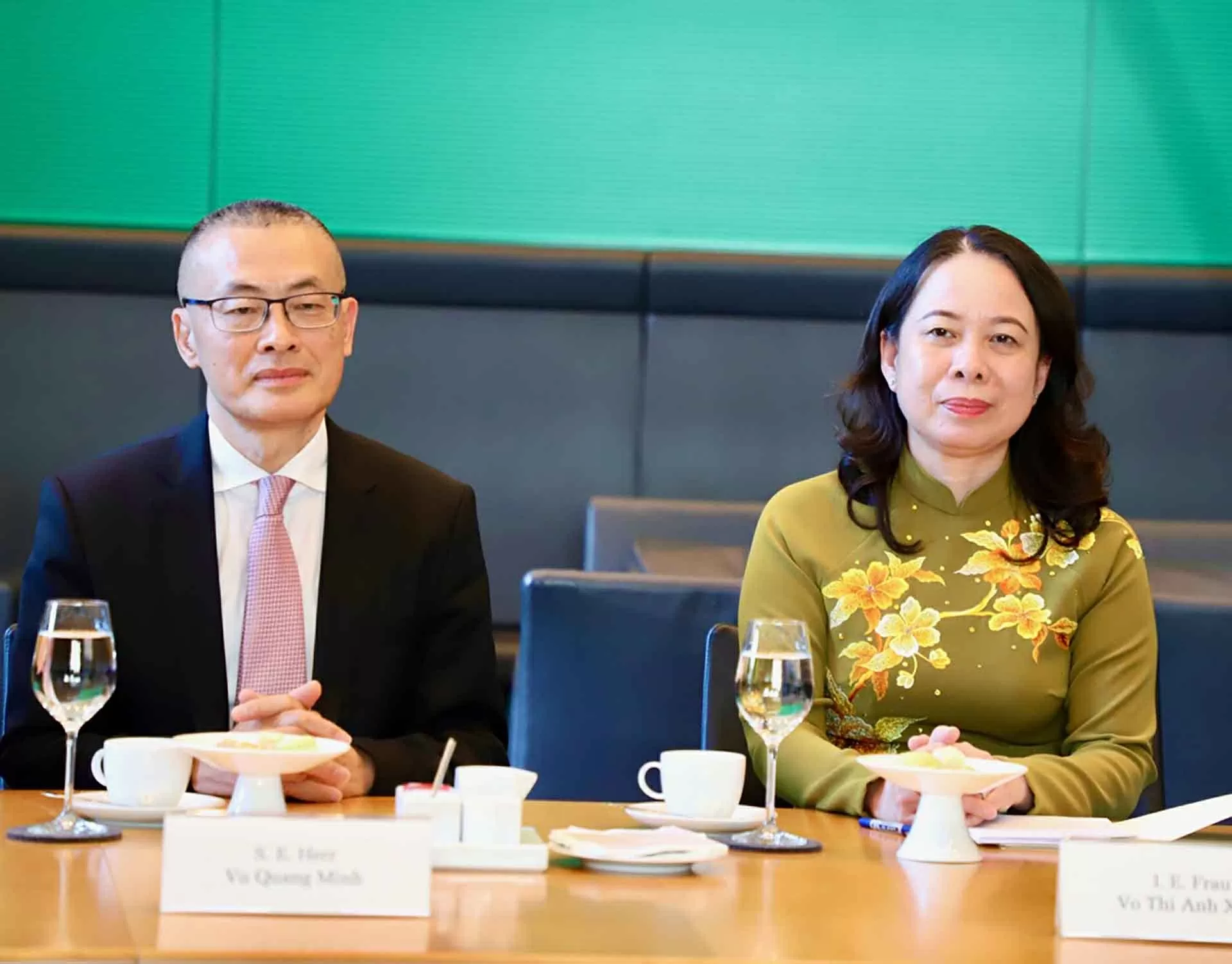 Phó Chủ tịch nước Võ Thị Ánh Xuân hội đàm với Phó Chủ tịch Quốc hội Liên bang Đức Phó Chủ tịch nước Võ Thị Ánh Xuân hội đàm với Phó Chủ tịch Quốc hội Liên bang Đức