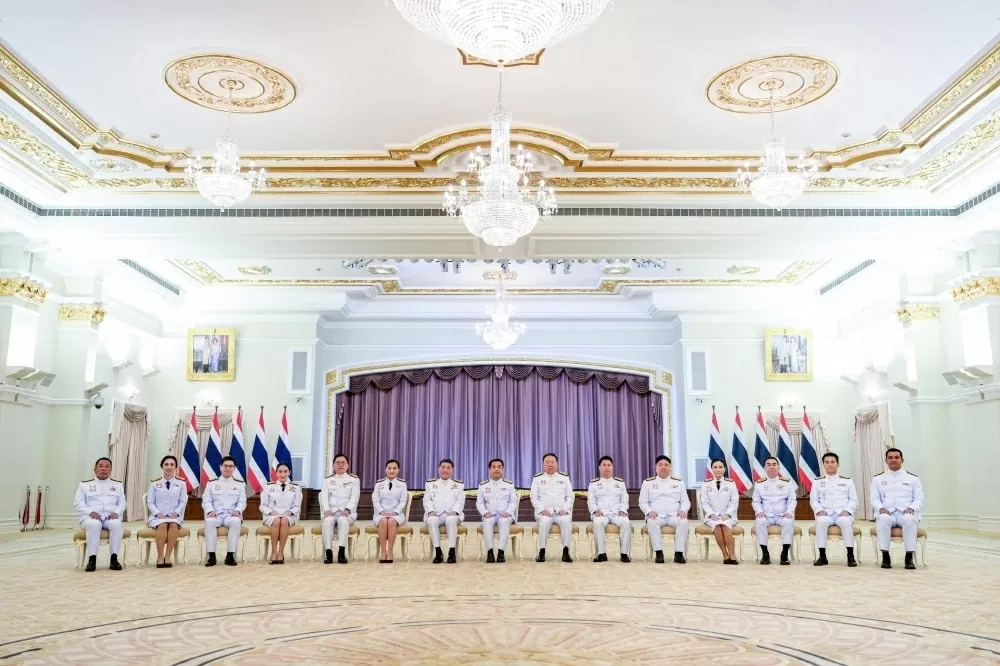 Thái Lan có Thủ tướng lâm thời, nội các mới tuyên thệ