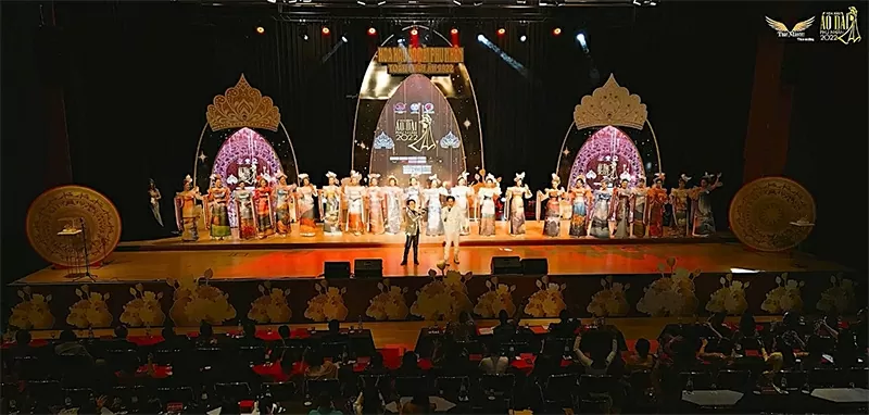 Chung kết Hoa hậu Áo dài Phu nhân 2022 tại Dresden – Cộng hòa Liên bang Đức.