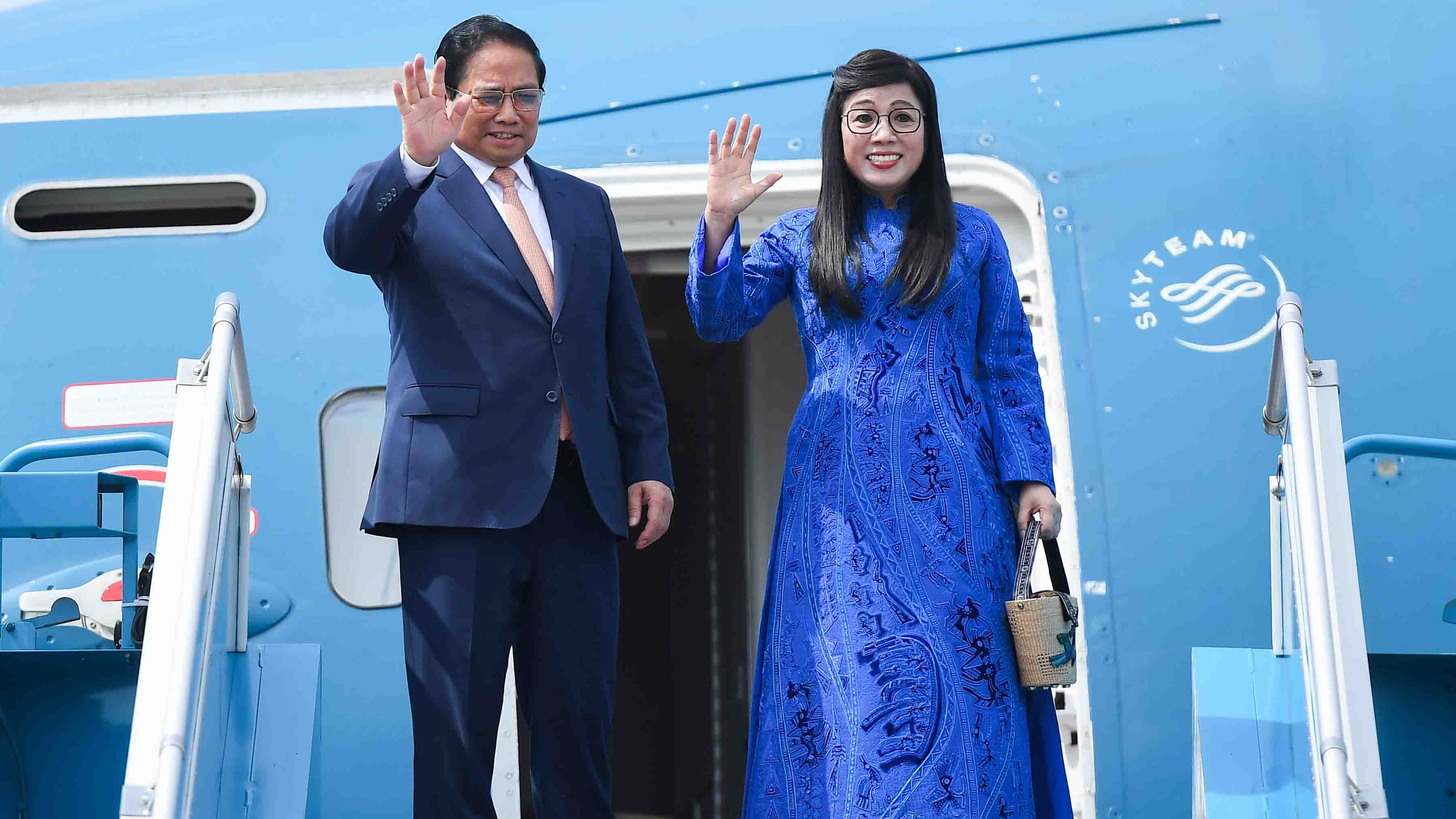 thu tuong pham minh chinh va phu nhan roi ha noi bat dau chuyen cong tac tai brazil