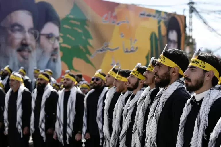 Hezbollah cân nhắc giải giáp, Mỹ tự tin về kế hoạch ‘cây gậy và củ cà rốt’ Hezbollah cân nhắc giải giáp, Mỹ gọi đây là ‘cây gậy và củ cà rốt’