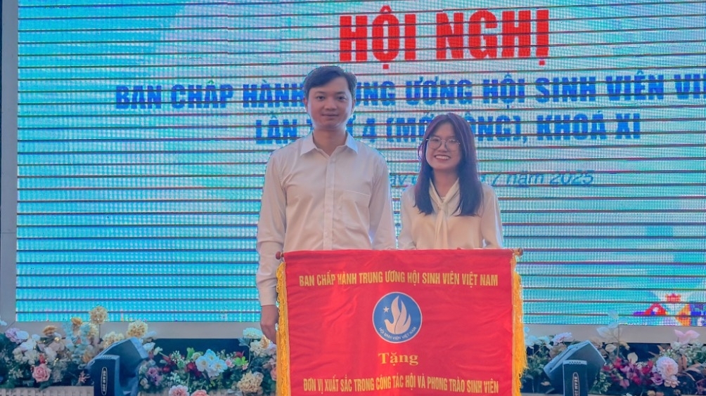 Hội sinh viên Việt Nam tại Nga là ‘Đơn vị xuất sắc trong công tác Hội và phong trào sinh viên năm học 2024-2025’