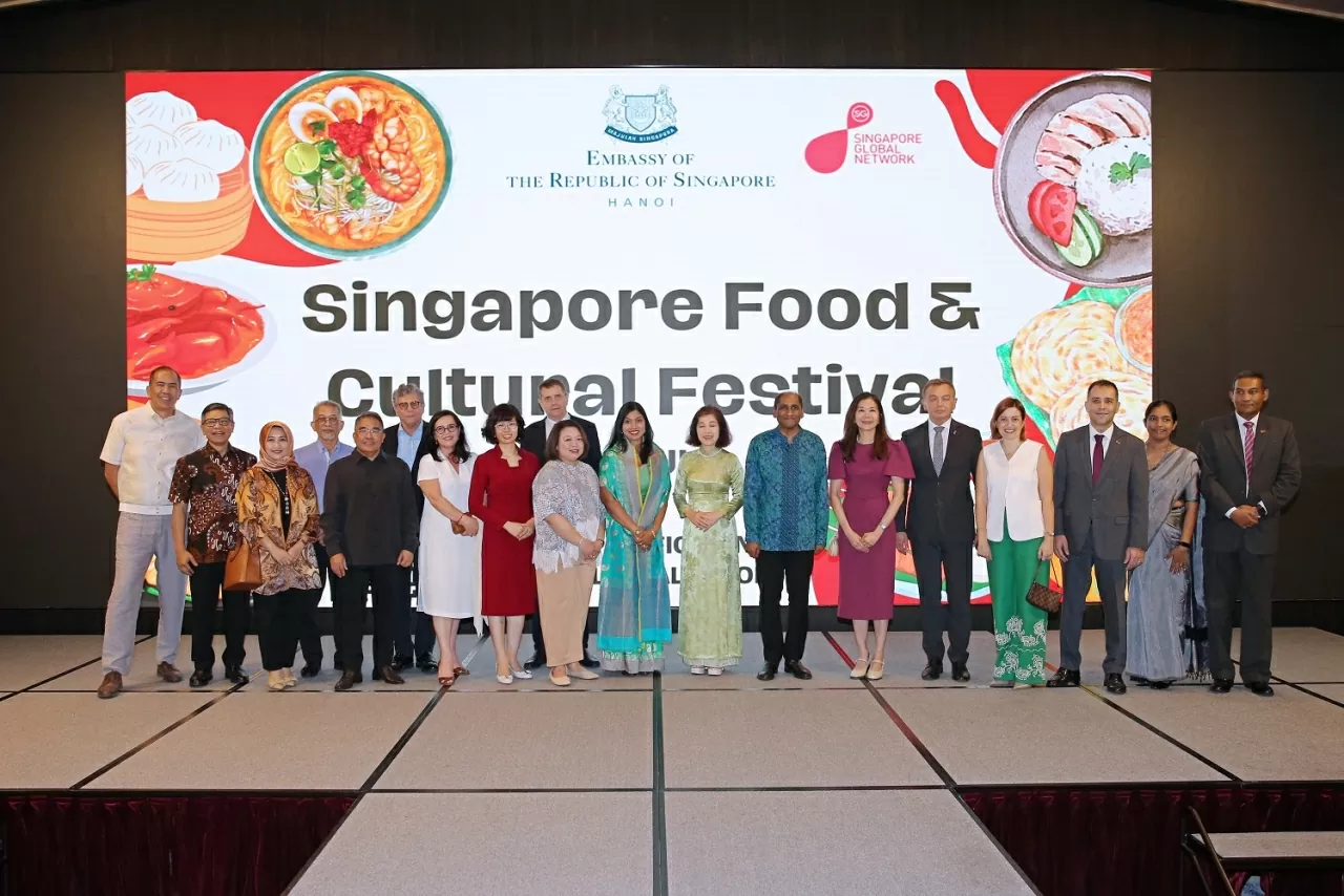 Ẩm thực và văn hóa: Cầu nối vô hình nhưng bền chặt giữa Việt Nam, Singapore và ASEAN Ẩm thực và văn hóa: Cầu nối vô hình nhưng bền chặt giữa Việt Nam, Singapore và ASEAN