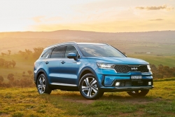 Cập nhật bảng giá xe hãng Kia mới nhất tháng 7/2025