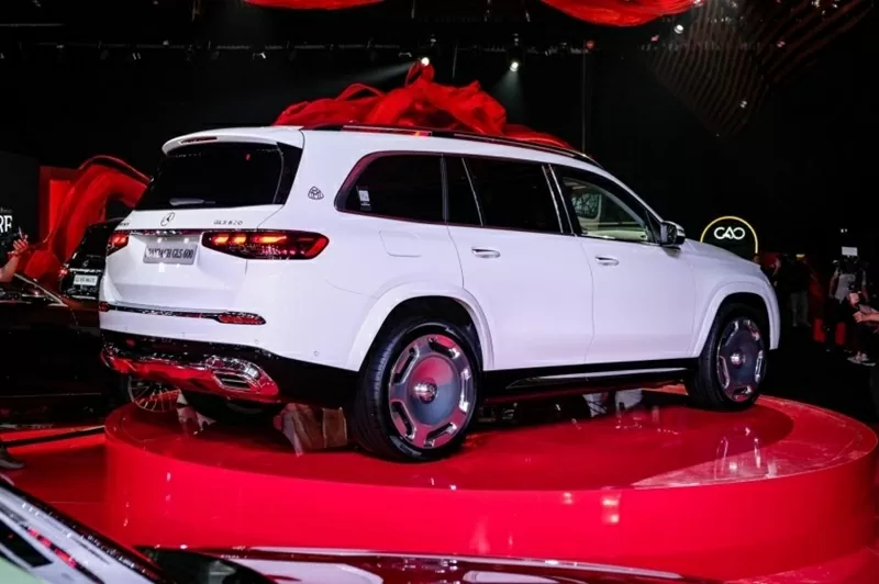 Cận cảnh Mercedes-Maybach GLS 600 2025 vừa ra mắt tại Việt Nam, giá 12,379 tỷ đồng Cận cảnh Mercedes-Maybach GLS 600 2025 vừa ra mắt tại Việt Nam, giá 12,379 tỷ đồng