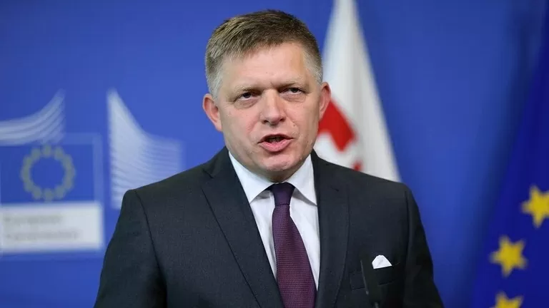 Thủ tướng Slovakia cảnh báo sự trở lại của 'bức màn sắt', phản đối gay gắt việc chia rẽ châu Âu và Nga Thủ tướng Slovakia cảnh báo sự trở lại của 'bức màn sắt', phản đối gay gắt việc chia rẽ châu Âu và Nga