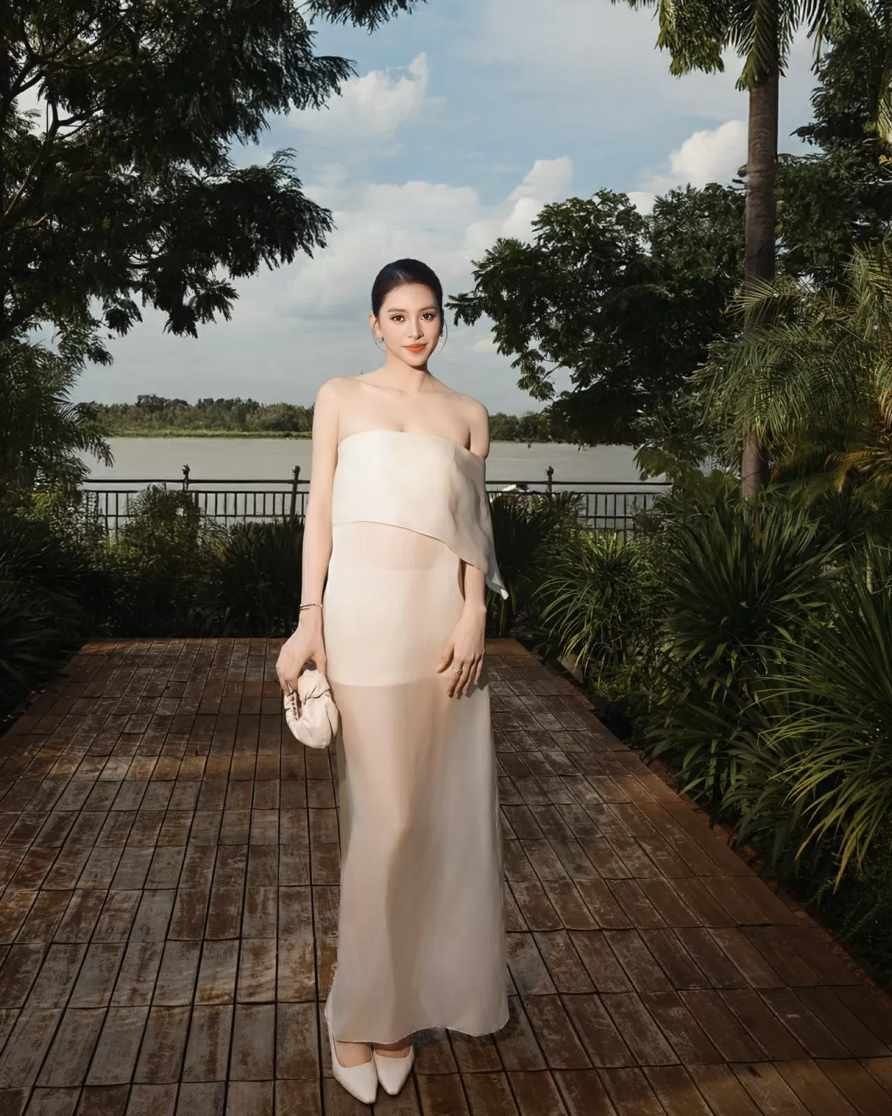 Hoa hậu Trần Tiểu Vy Hoa hậu Trần Tiểu Vy