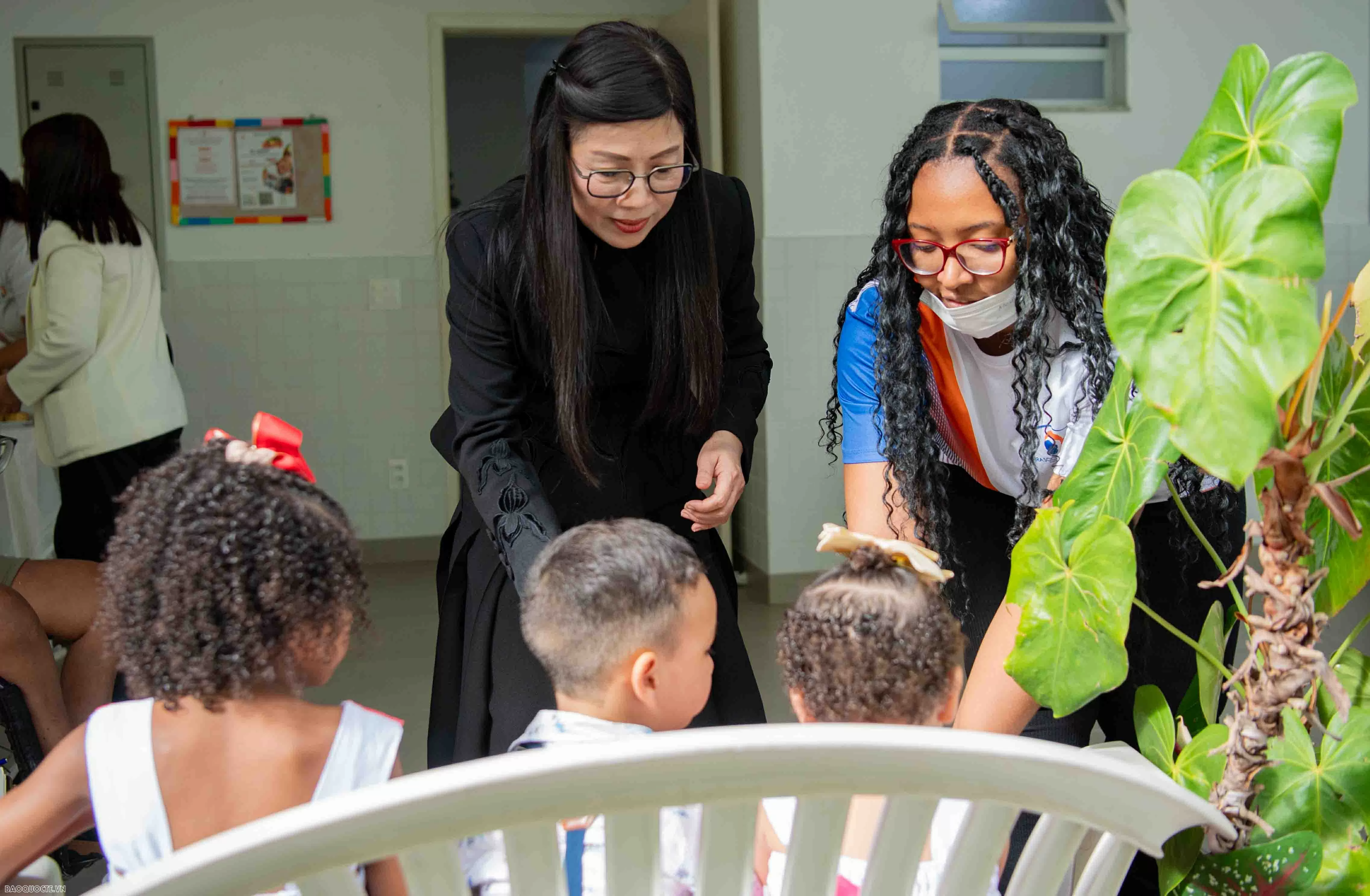 Phu nhân Thủ tướng thăm Trung tâm phúc lợi xã hội Dona Meca, Brazil