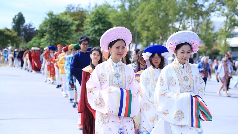 Hàng nghìn người trải nghiệm văn hóa Việt tại Festival Vietnam 2025 ở thành phố Lorient (Pháp)