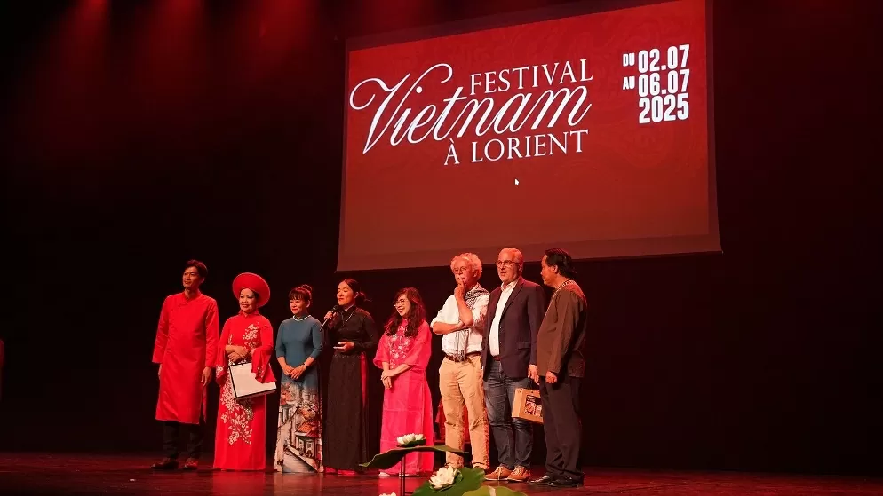 Festival Vietnam lần thứ ba được tổ chức tại thành phố Lorient thu hút hàng nghìn người tham gia