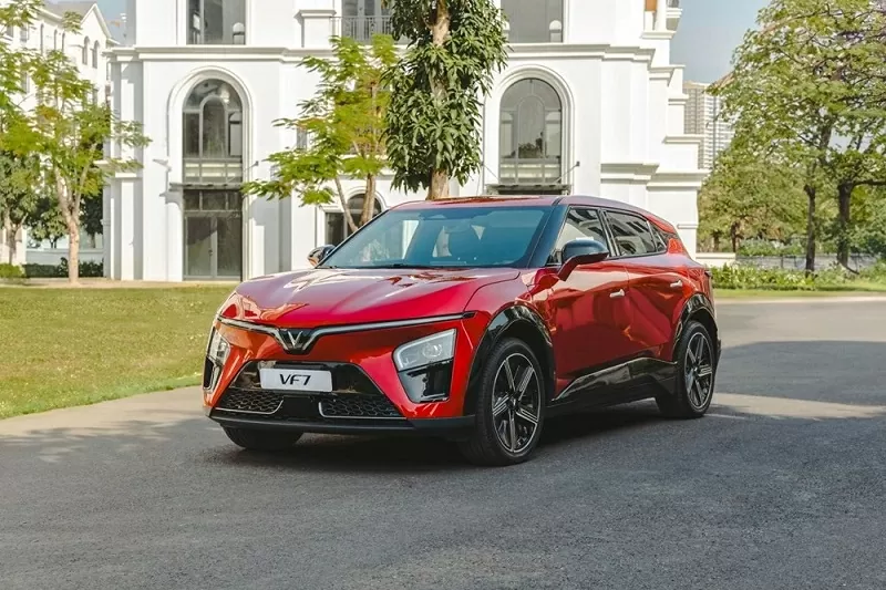 Cập nhật bảng giá xe hãng VinFast mới nhất tháng 7/2025