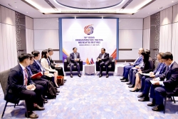 Phó Thủ tướng, Bộ trưởng Ngoại giao Bùi Thanh Sơn gặp Phó Thủ tướng, Bộ trưởng Ngoại giao Campuchia