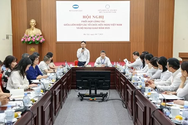 Bộ Ngoại giao và Liên hiệp các tổ chức hữu nghị Việt Nam phối hợp công tác trong tình hình mới