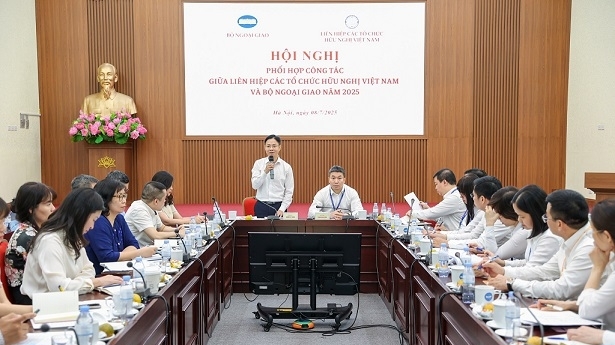Bộ Ngoại giao và Liên hiệp các tổ chức hữu nghị Việt Nam phối hợp công tác trong tình hình mới