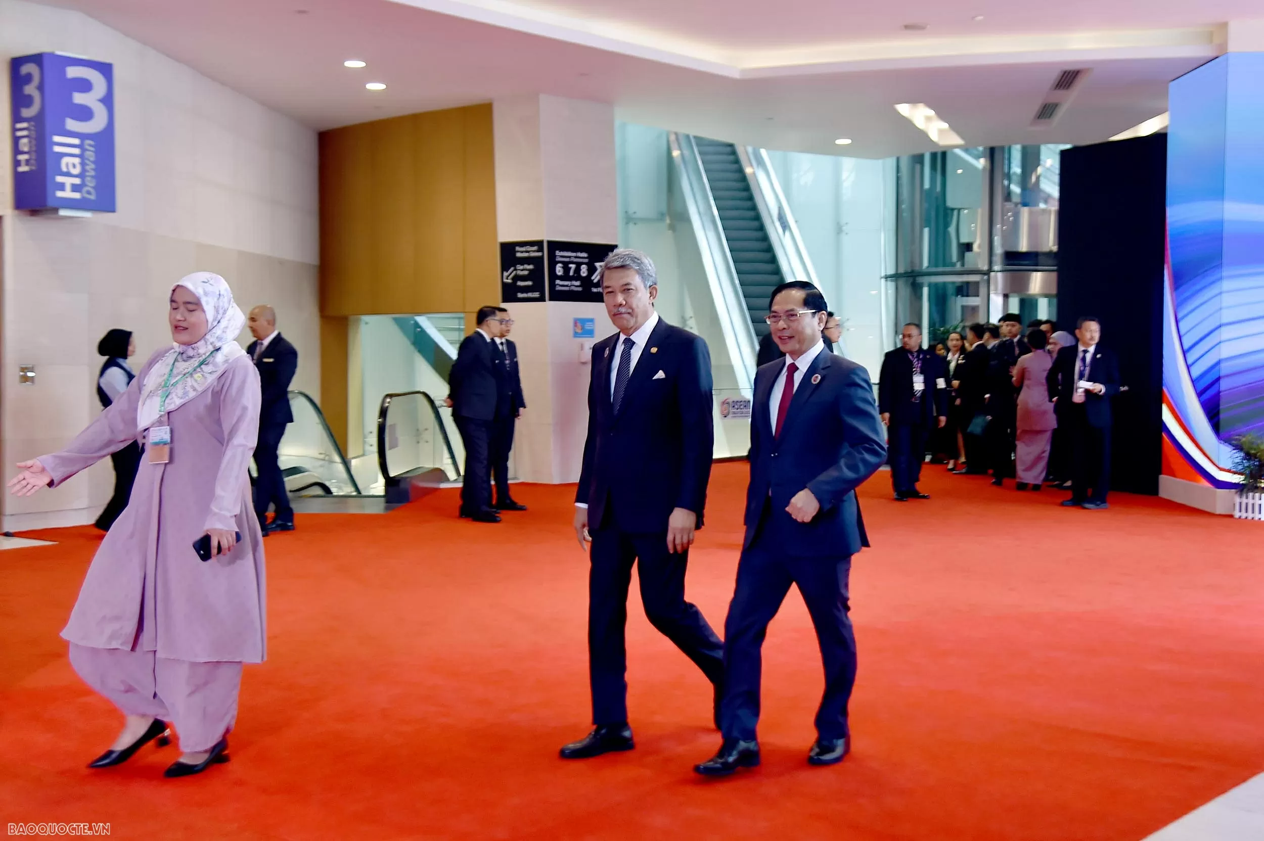 Khai mạc Hội nghị Bộ trưởng Ngoại giao ASEAN lần thứ 58: Củng cố đoàn kết, ứng phó hiệu quả thách thức khu vực Khai mạc Hội nghị Bộ trưởng Ngoại giao ASEAN lần thứ 58: Củng cố đoàn kết, ứng phó hiệu quả thách thức khu vực