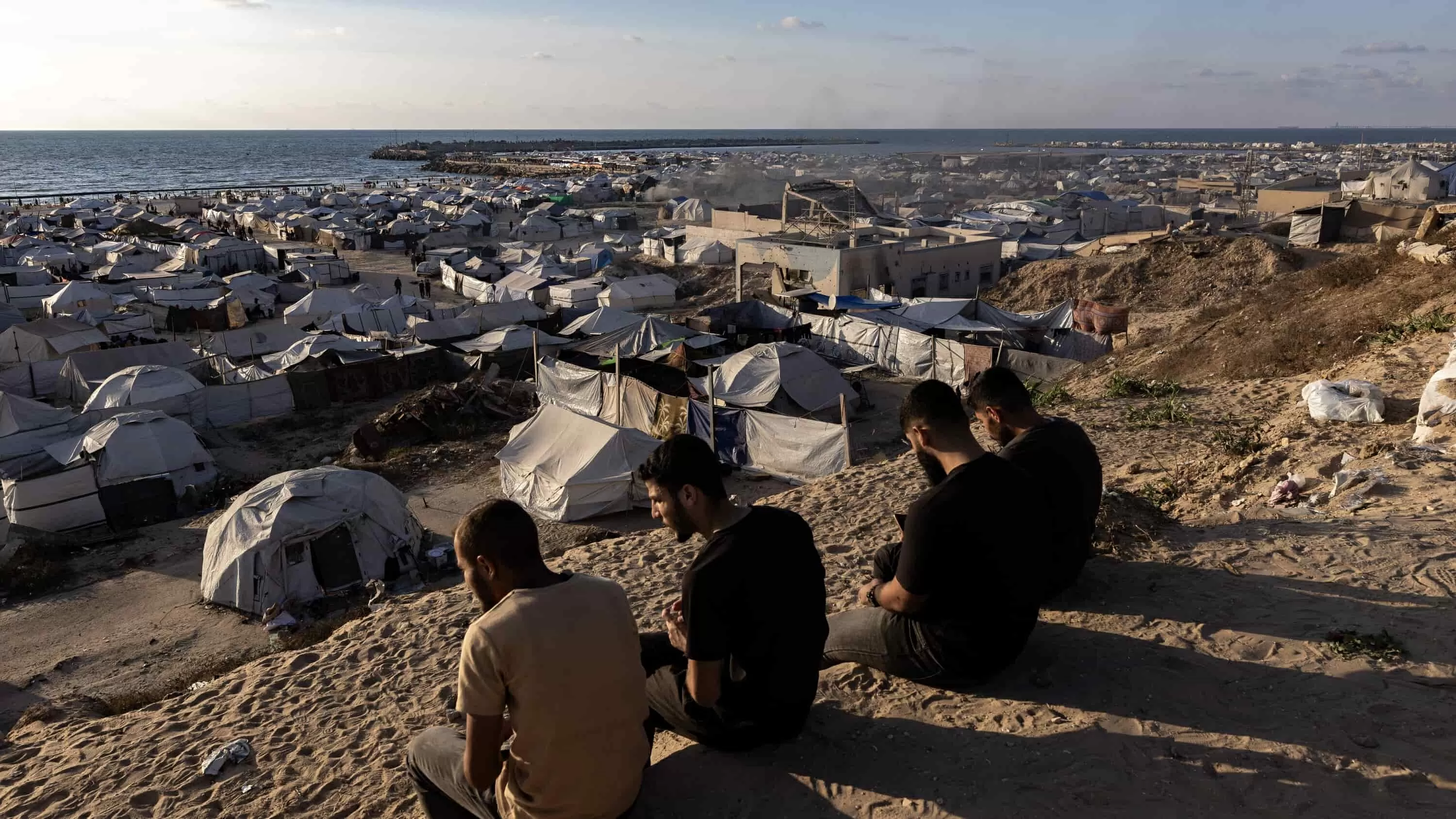 Xung đột Dải Gaza: Vượt qua bất đồng nghiêm trọng, Israel và Hamas tiến sát thỏa thuận ngừng bắn Xung đột Dải Gaza: Vượt qua bất đồng nghiêm trọng, Israel và Hamas tiến sát thỏa thuận ngừng bắn