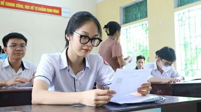 Điểm chuẩn Trường ĐH Khoa học Xã hội nhân văn TP. Hồ Chí Minh năm nay thế nào? Điểm chuẩn Trường ĐH Khoa học Xã hội nhân văn TP. Hồ Chí Minh năm nay thế nào?