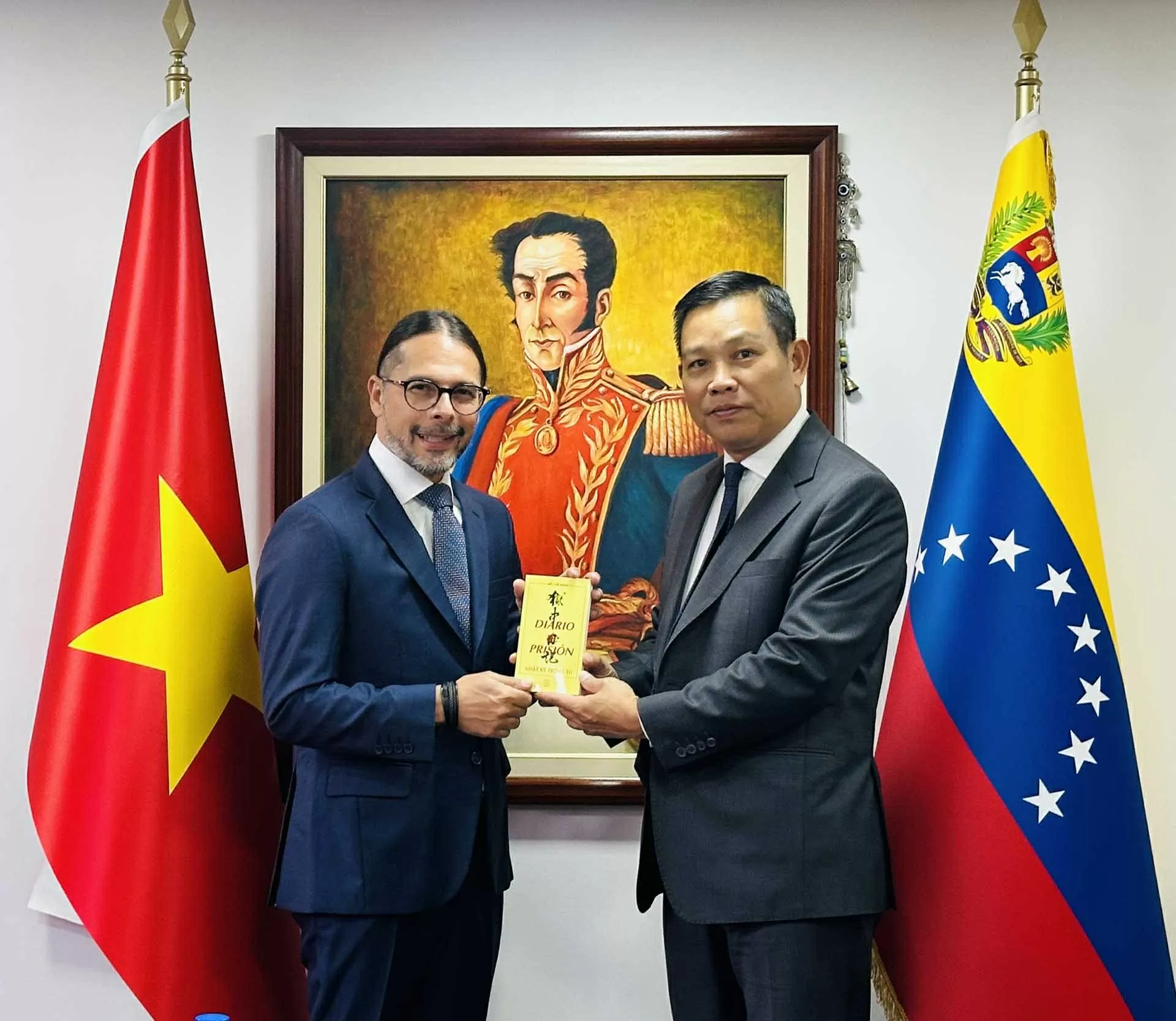 Đẩy mạnh hợp tác truyền thông, góp phần thúc đẩy quan hệ Đối tác toàn diện Việt Nam-Venezuela Đẩy mạnh hợp tác truyền thông, góp phần thúc đẩy quan hệ Đối tác toàn diện Việt Nam-Venezuela