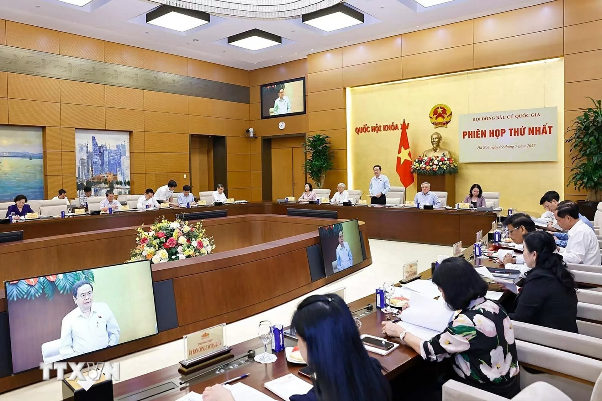 Hội đồng Bầu cử quốc gia họp phiên thứ nhất về công tác chuẩn bị bầu cử