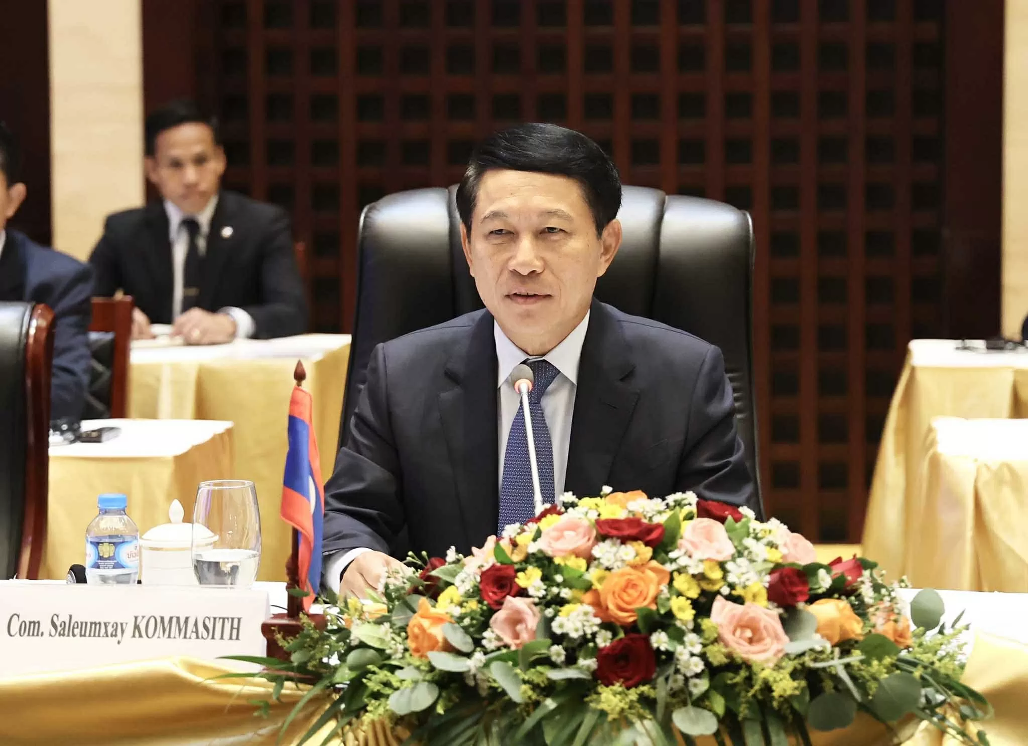 Việt Nam-Lào tập trung đẩy mạnh kết nối hai nền kinh tế, triển khai các dự án hợp tác chiến lược