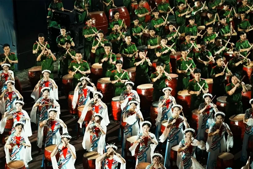 Hoa hậu Đỗ Mỹ Linh