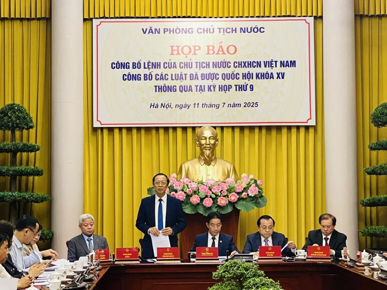 Công bố Lệnh của Chủ tịch nước