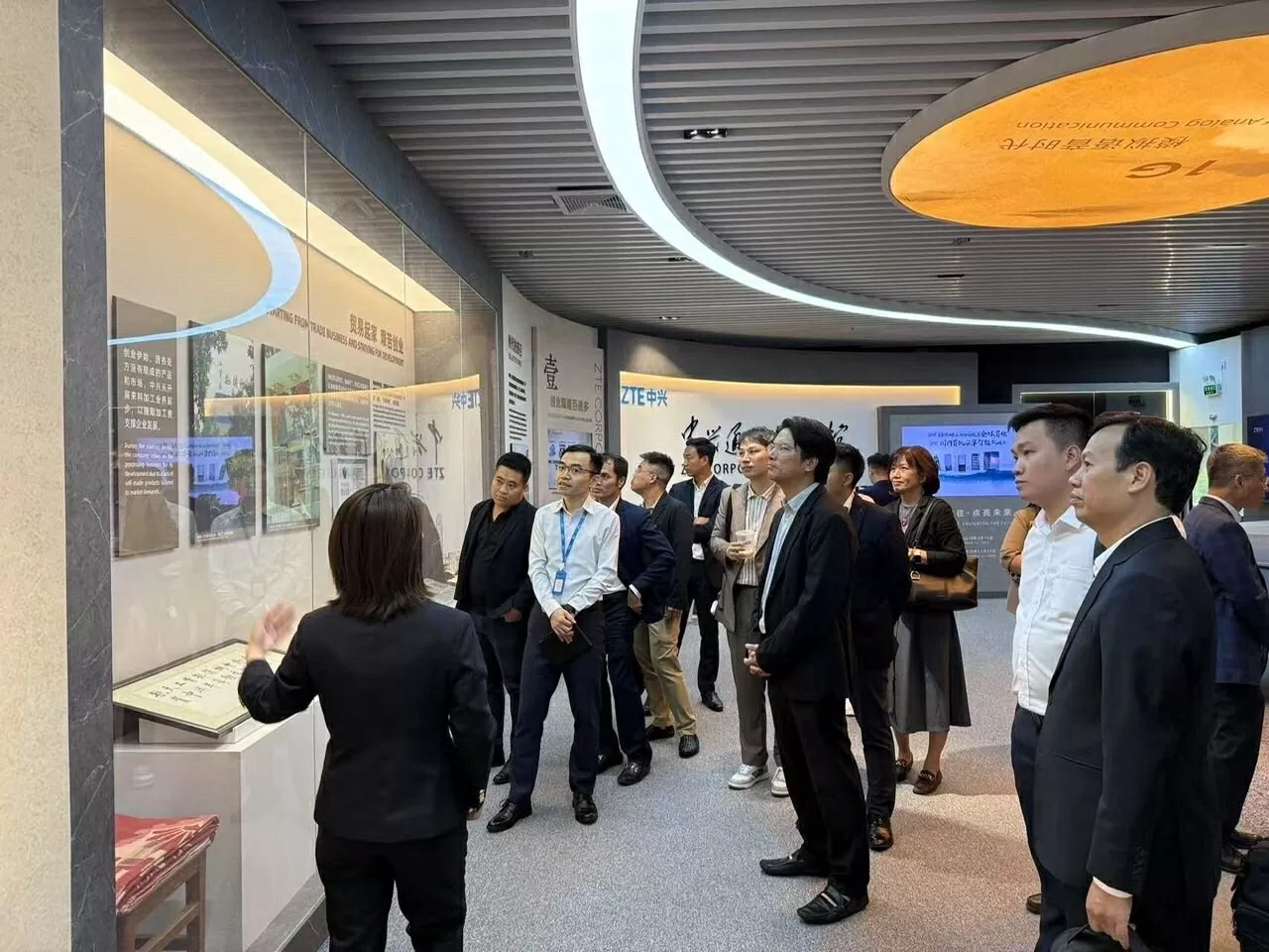 Thúc đẩy và nâng cao hiệu quả hợp tác trong lĩnh vực khoa học công nghệ giữa các đối tác Việt Nam và Trung Quốc Thúc đẩy và nâng cao hiệu quả hợp tác trong lĩnh vực khoa học công nghệ giữa các đối tác Việt Nam và Trung Quốc