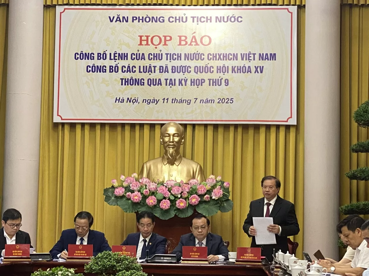 Công bố Lệnh của Chủ tịch nước về 9 Luật vừa được Quốc hội thông qua