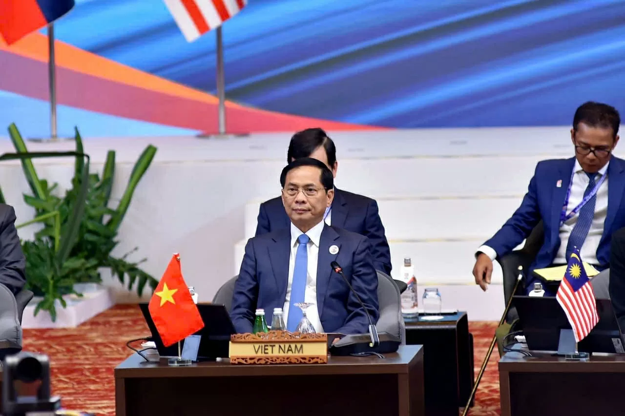 Nỗ lực đưa hợp tác ASEAN với các đối tác đi vào chiều sâu, đóng góp cho hòa bình, ổn định và phát triển bền vững Nỗ lực đưa hợp tác ASEAN với các đối tác đi vào chiều sâu, đóng góp cho hòa bình, ổn định và phát triển bền vững