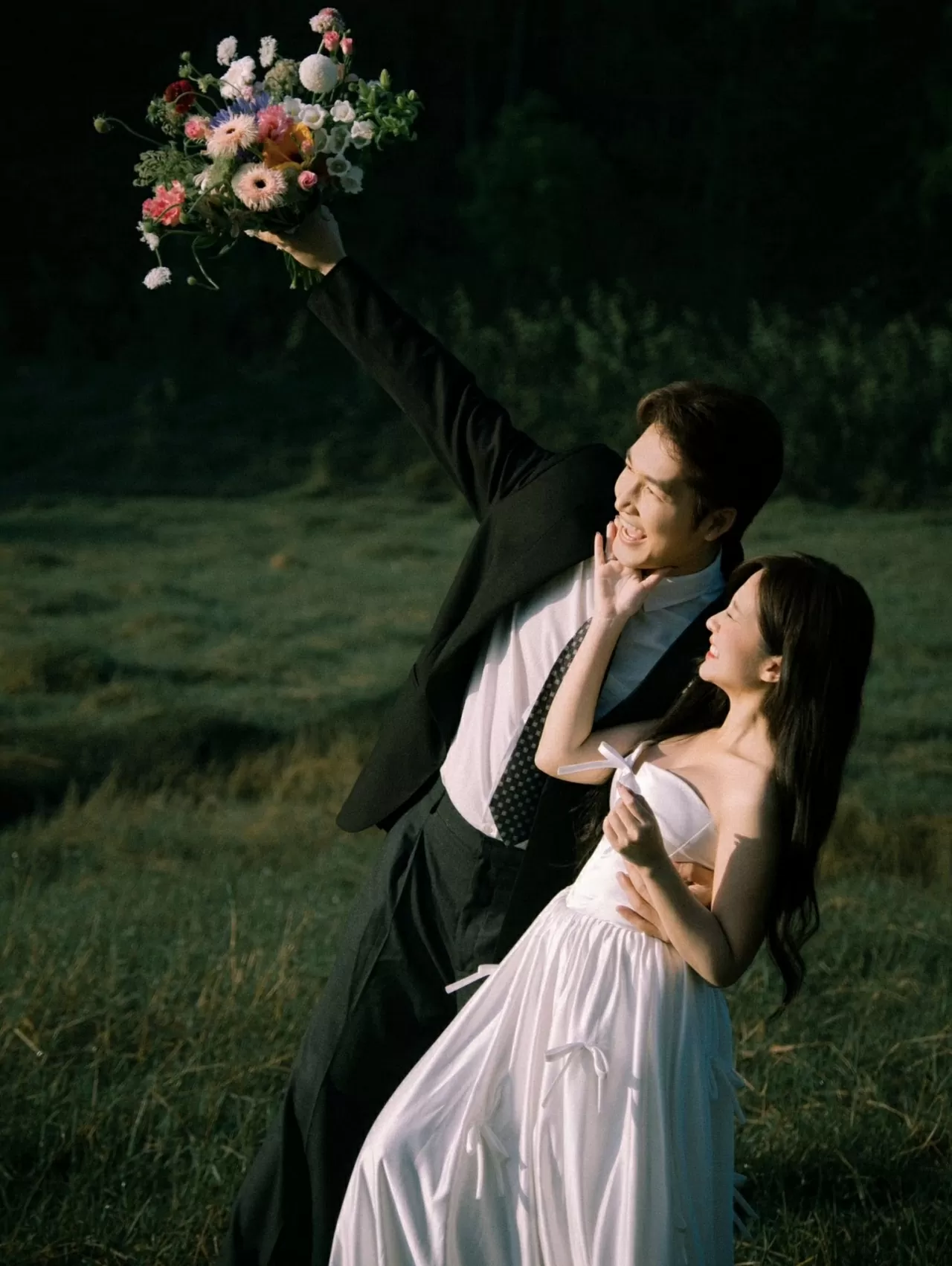 Ảnh cưới đẹp như mơ của Đình Tú - Ngọc Huyền