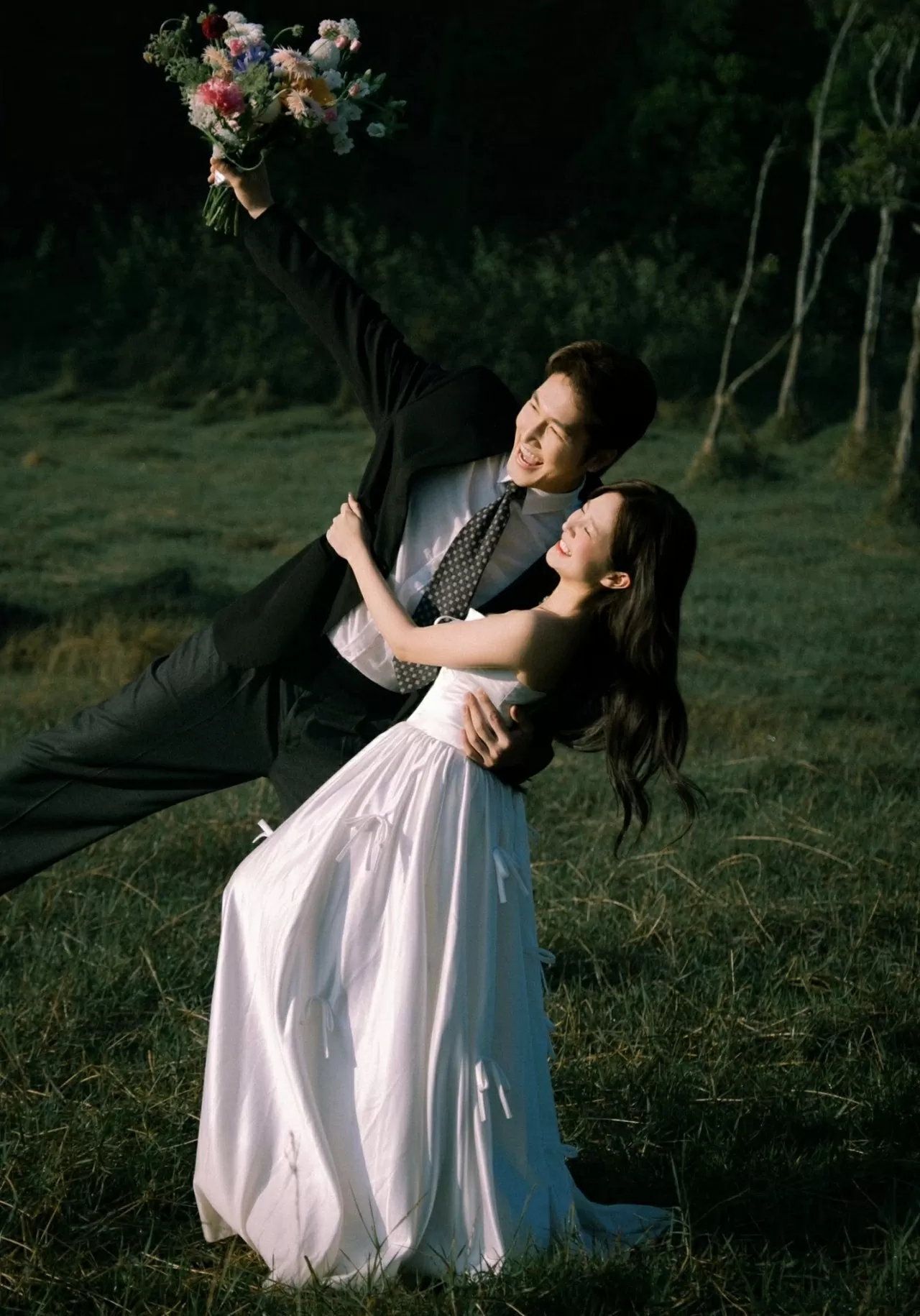 Ảnh cưới đẹp như mơ của Đình Tú - Ngọc Huyền Ảnh cưới đẹp như mơ của Đình Tú - Ngọc Huyền