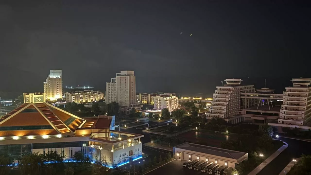 Ngoại trưởng Nga thăm Triều Tiên