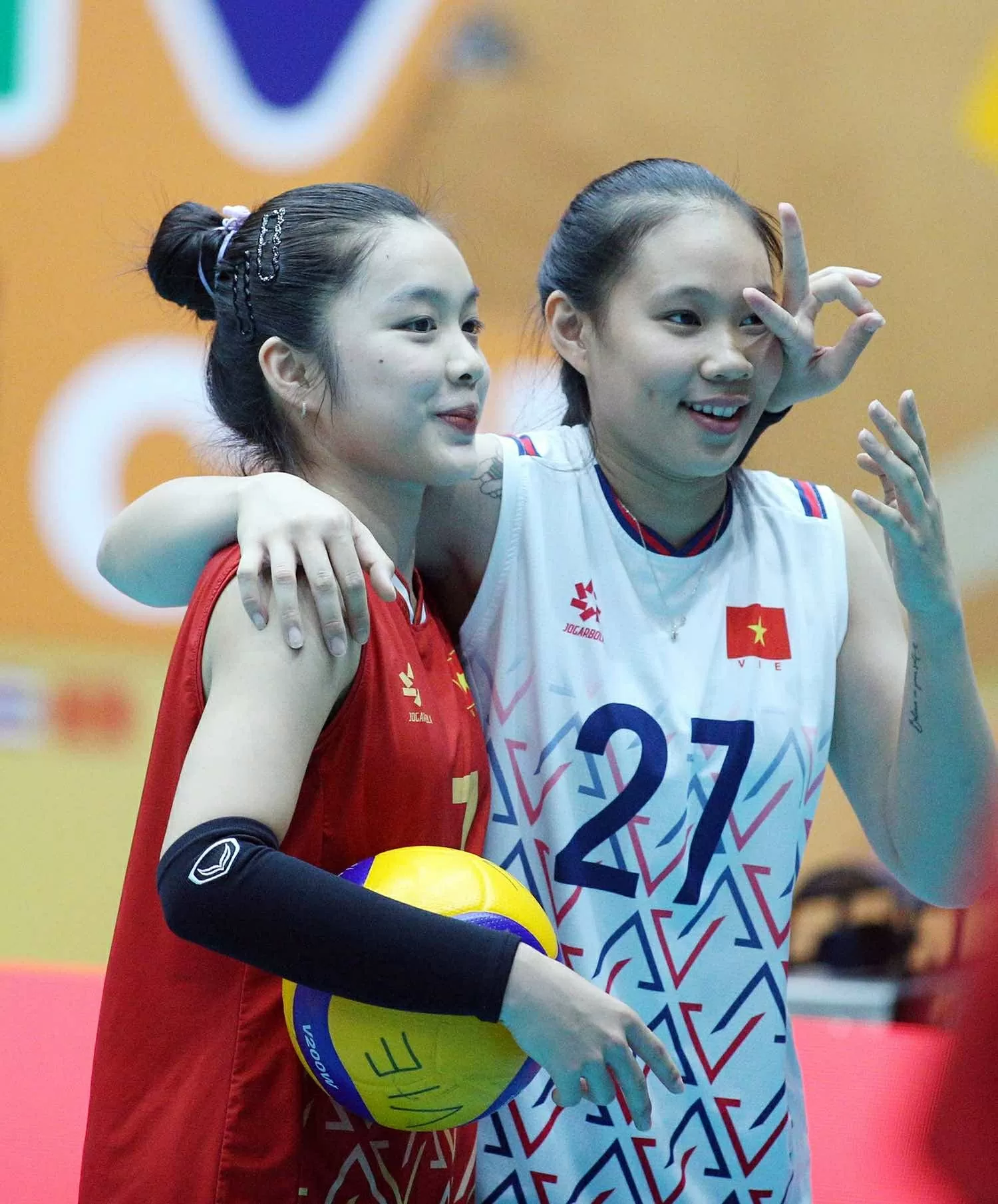 Ngây ngất vẻ đẹp của hotgirl bóng chuyền Hà Kiều Vy