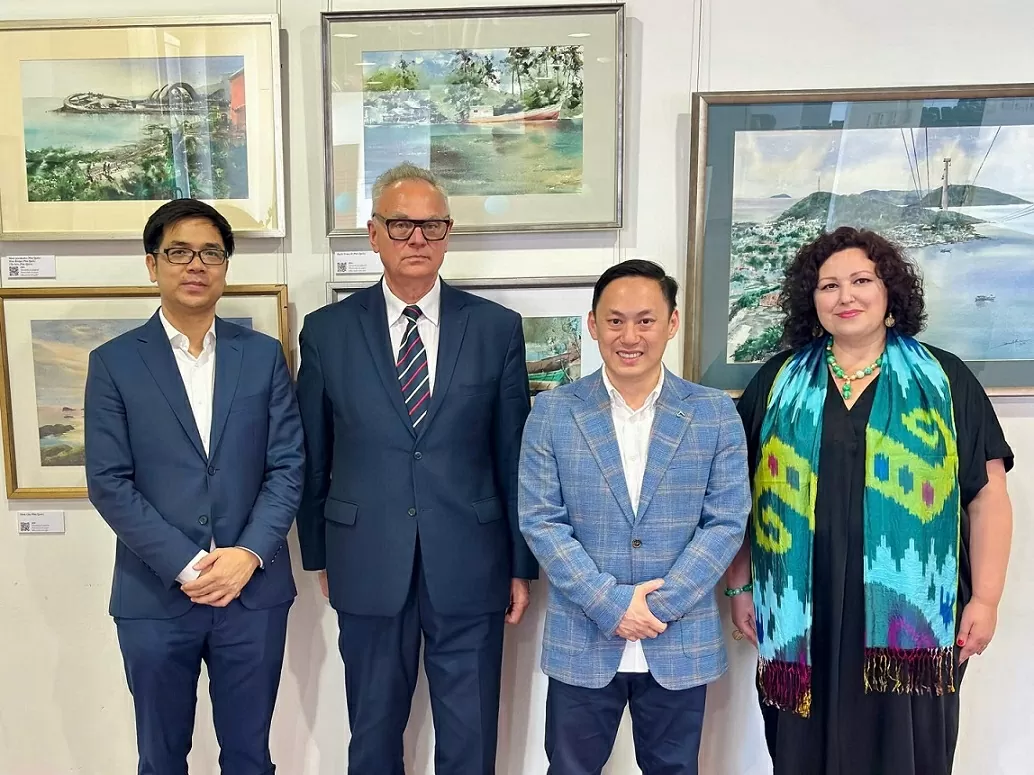 Đại sứ quán Việt Nam tại Ba Lan Đại sứ quán Việt Nam tại Ba Lan