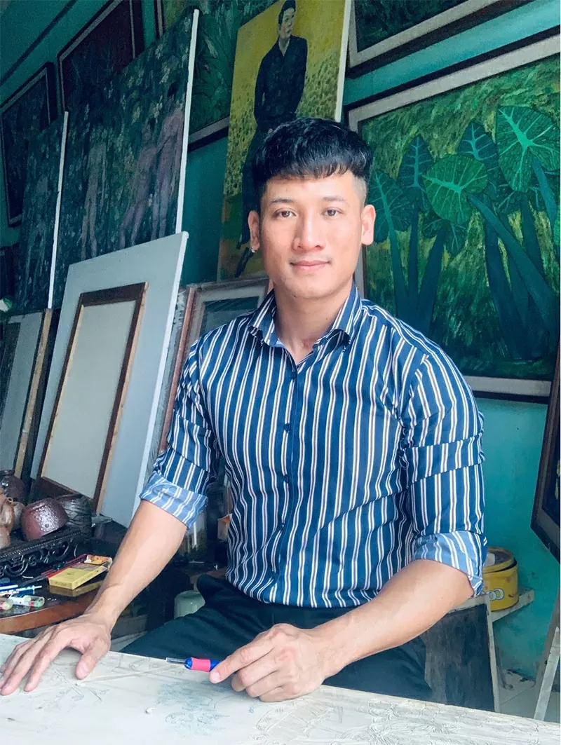 Họa sĩ Dương Xuân Quyền.