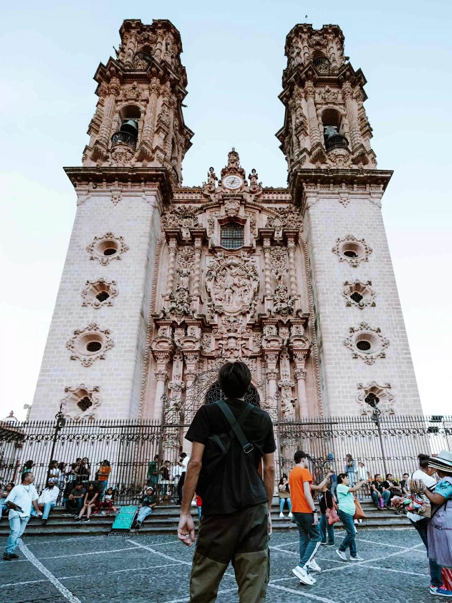Khám phá thành phố bạc Taxco đầy mê hoặc của Mexico. Trey Lewis