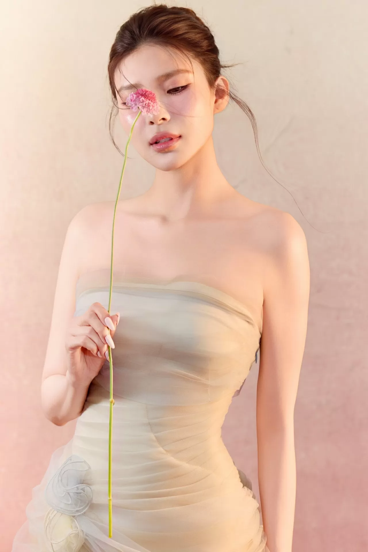 Diễn viên Thúy Diễm