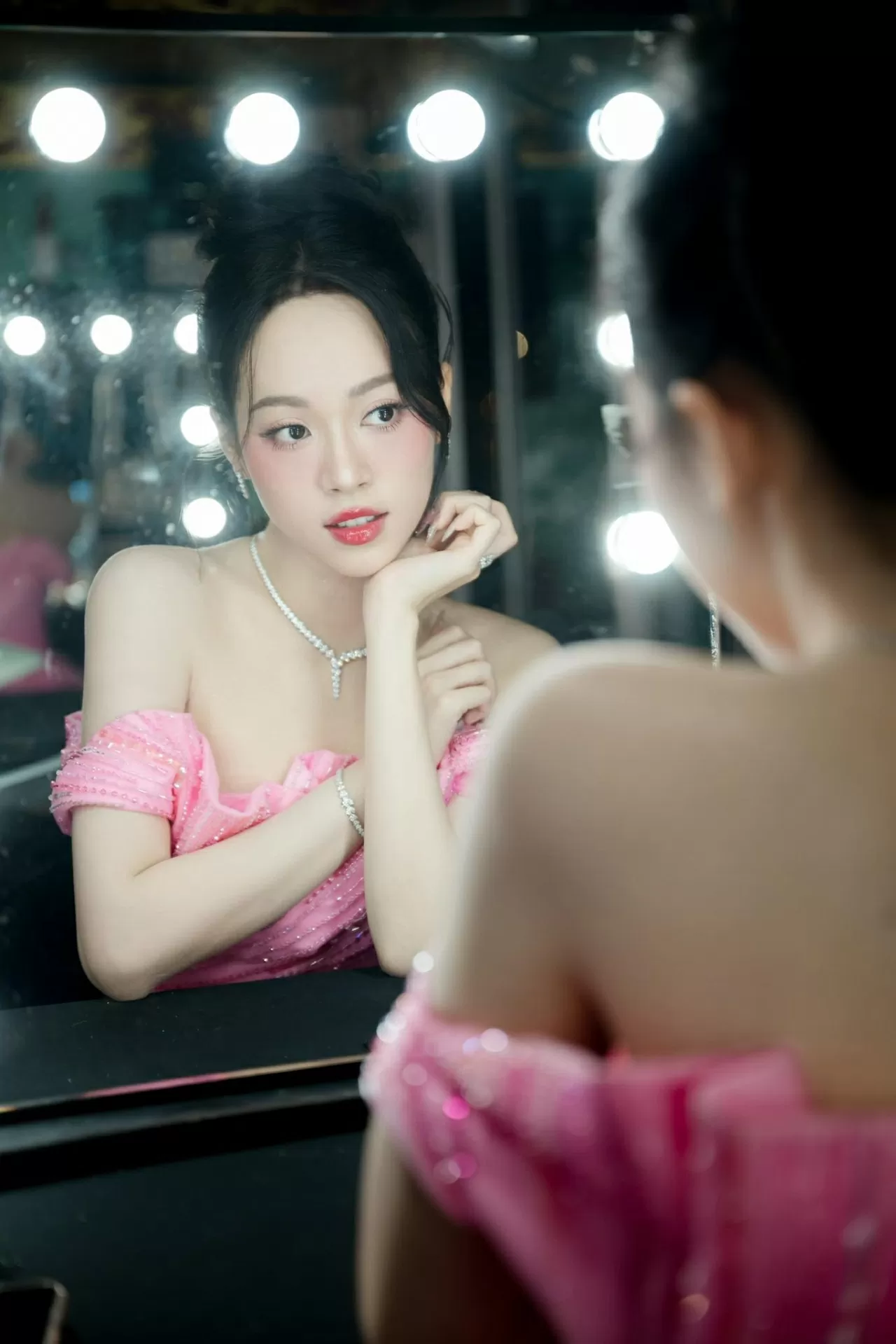 Á hậu Trịnh Thùy Linh Á hậu Trịnh Thùy Linh